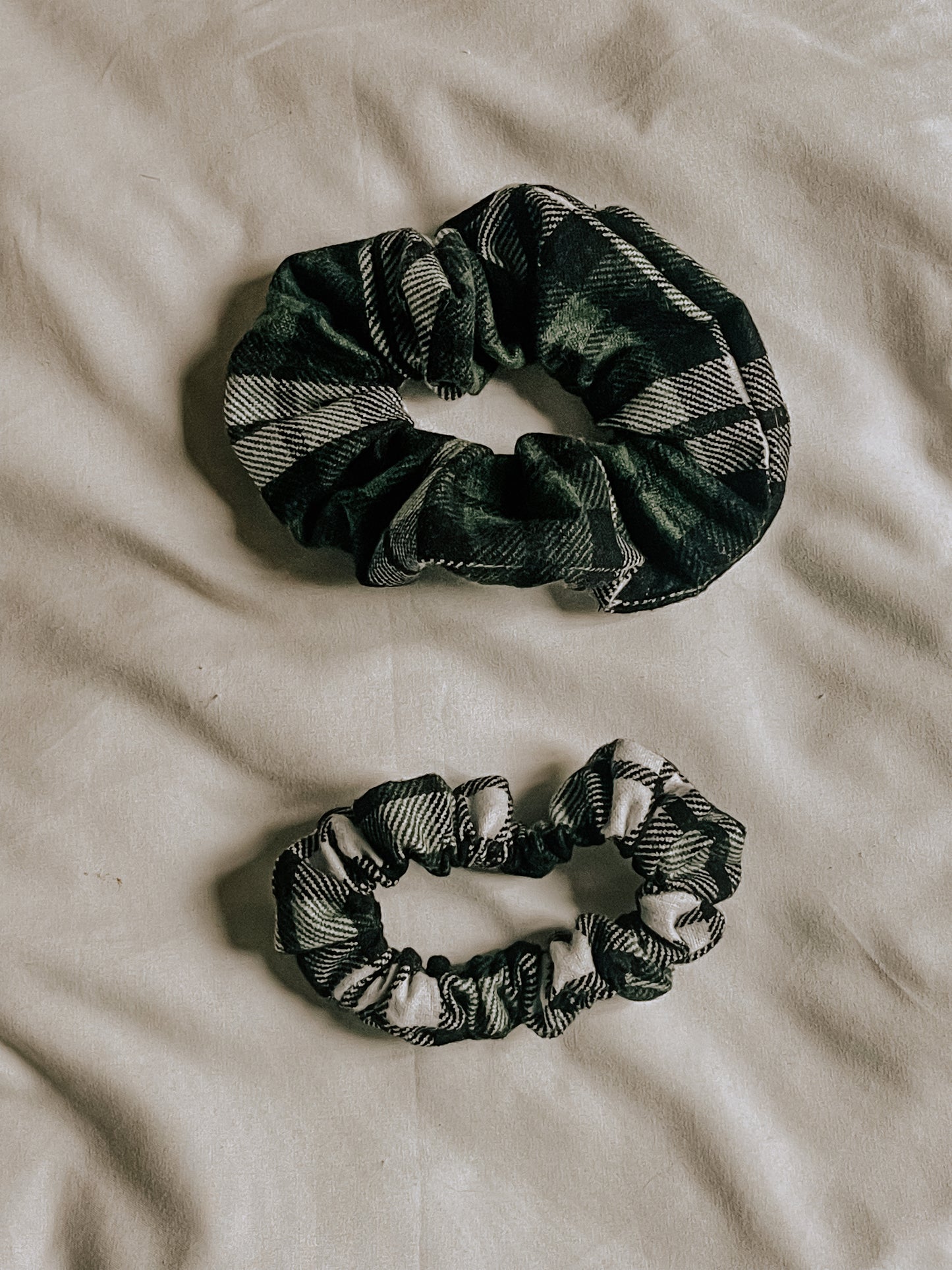 Cotton Scrunchie | Dark Green Plaid