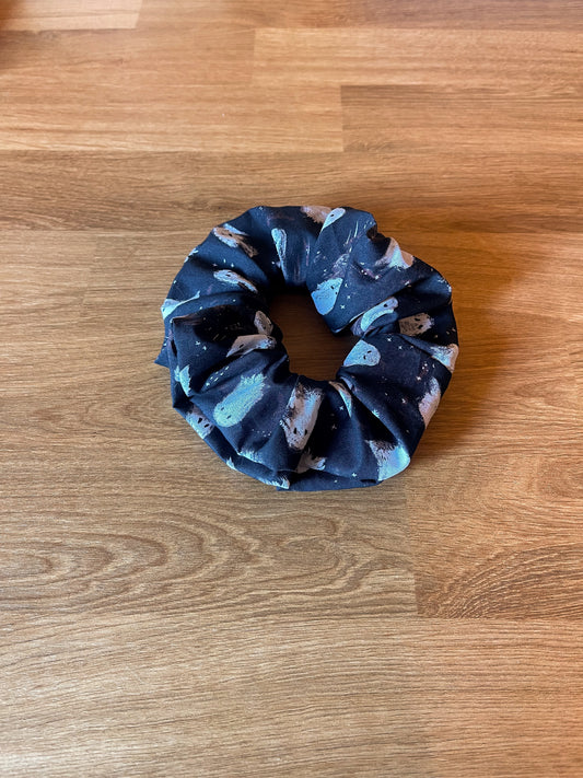 Halloween Scrunchie | Black Ghosts