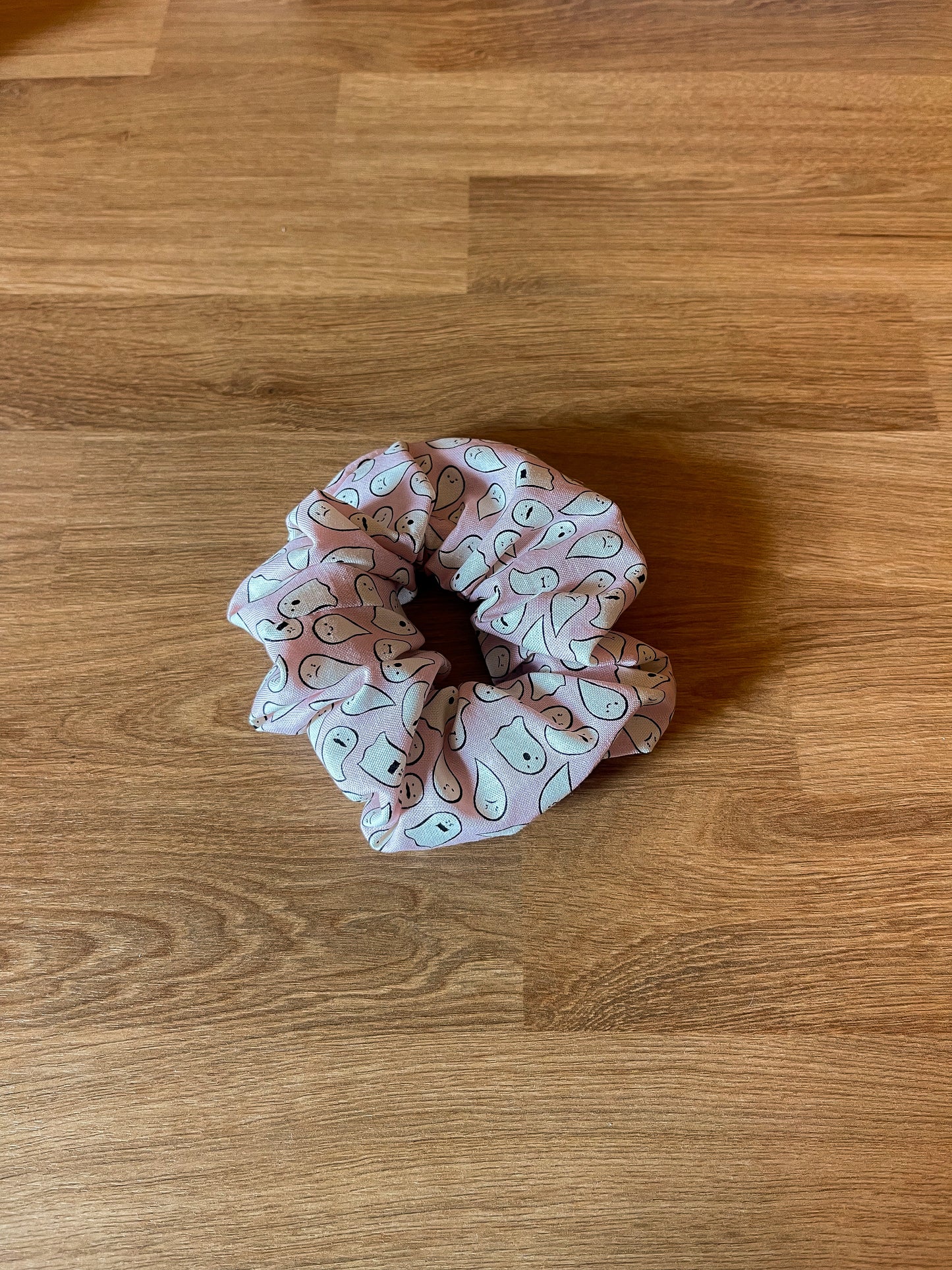 Halloween Scrunchie | Pink Ghosts
