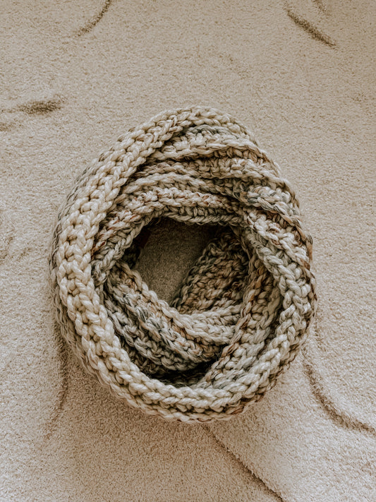 Chunky Infinity Scarf | Fossil