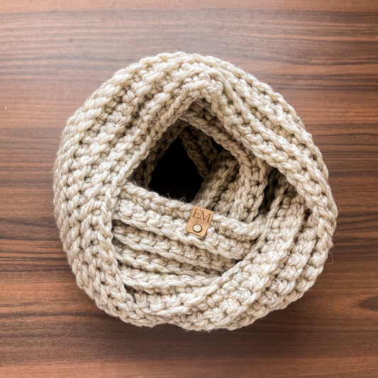 Chunky Infinity Scarf | Wheat